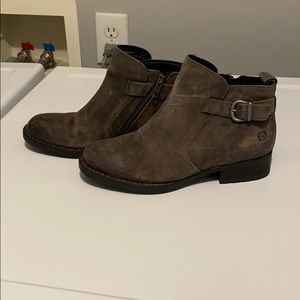 Born ankle booties gray